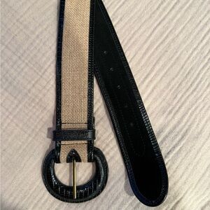 Banana Republic woven tan and black belt